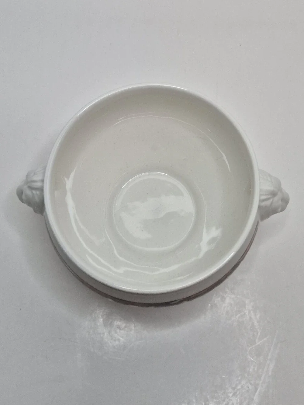 Villeroy and Boch Intarsia Chateau Collection Lion Head Soup Cream Bowl